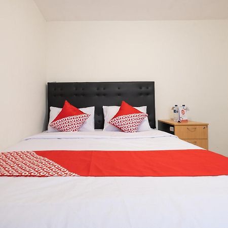 Oyo 2173 Bnv House Babarsari Hotel Maguwo Kültér fotó