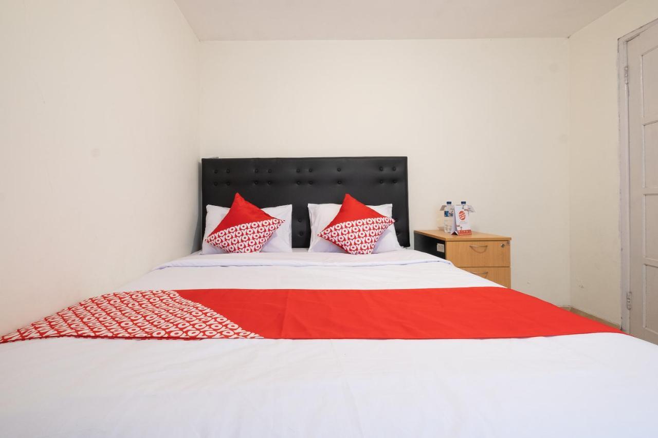 Oyo 2173 Bnv House Babarsari Hotel Maguwo Kültér fotó
